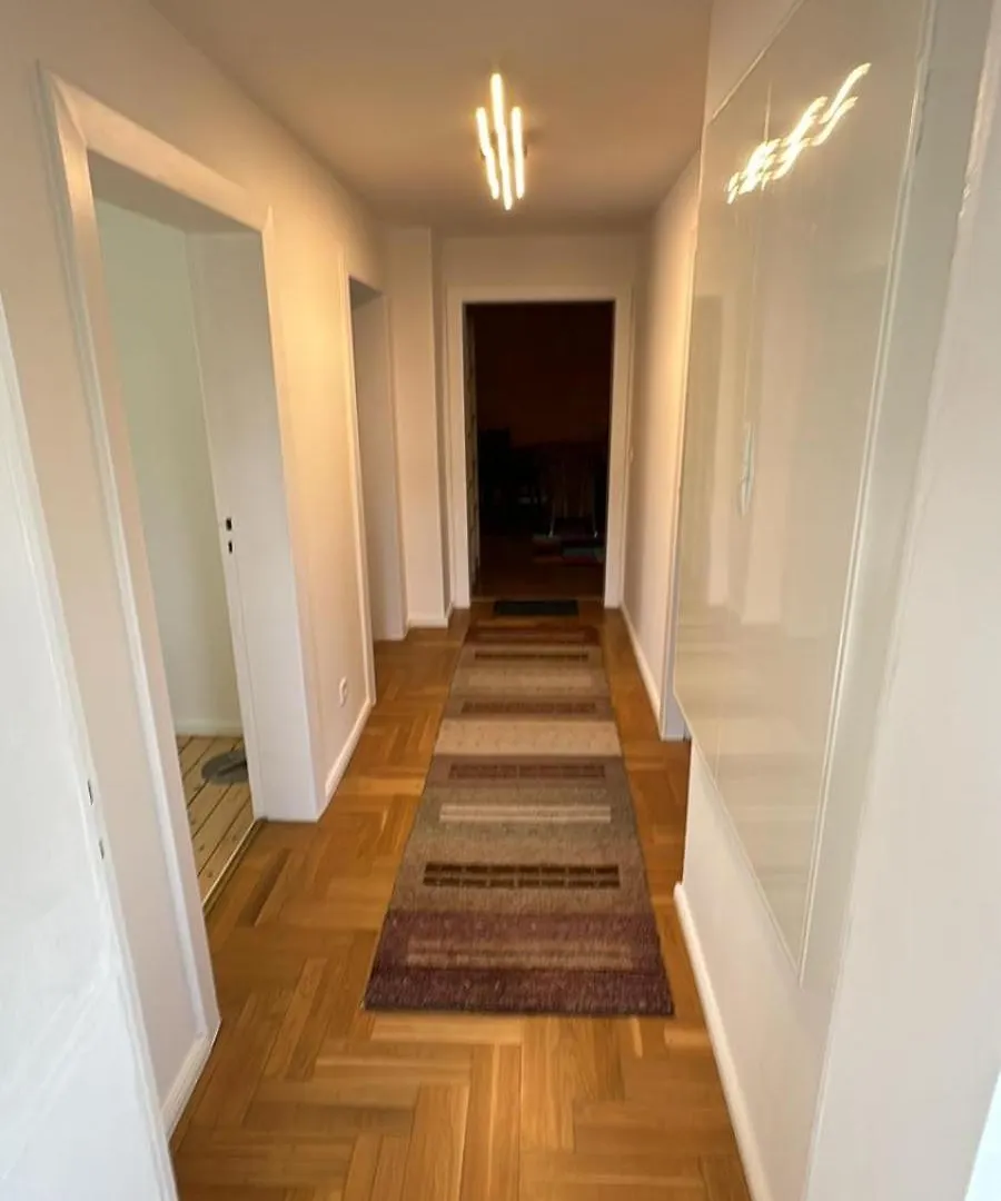 3 Zim Apartment - Bis 9 Per - In Berlin Rudow