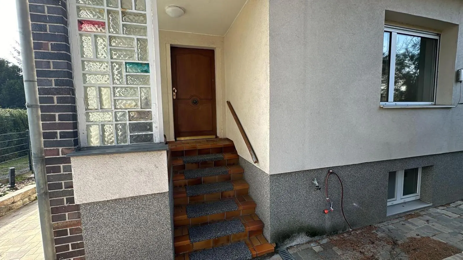 3 Zim Apartment - Bis 9 Per - In Berlin Rudow